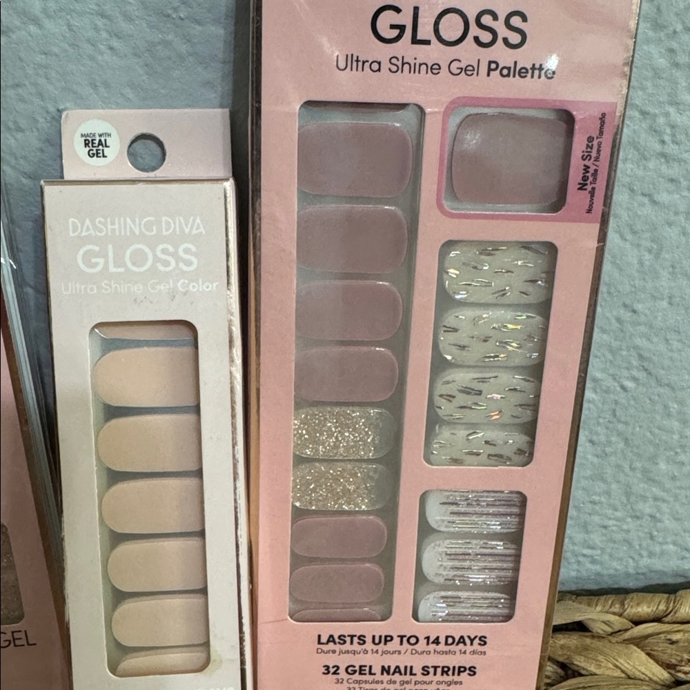 Dashing Diva Gloss Ultra Shine Gel Palette - Picture 3 of 4
